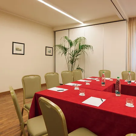 Barchetta Excelsior Hotel Como