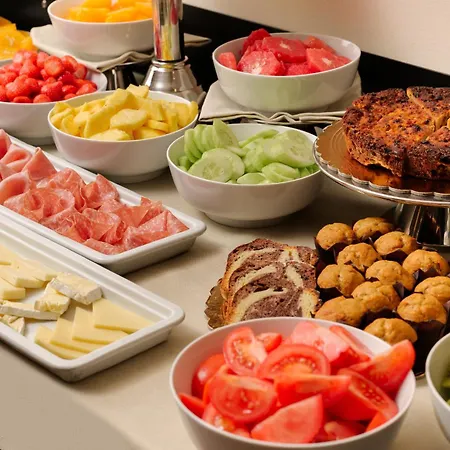 Barchetta Excelsior Hotel 4*