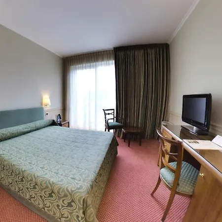 Barchetta Excelsior Hotel Como