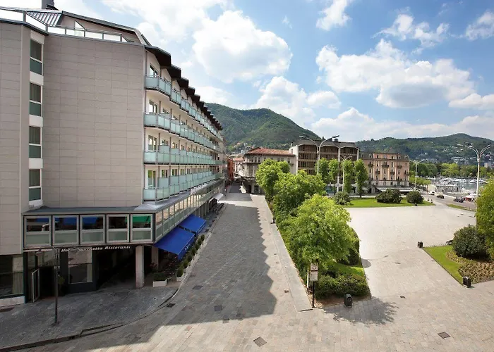 Barchetta Excelsior Hotel